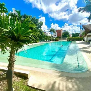 lovely-2-bedroom-2-bathroom-condo.quintano-roohotels.com/
